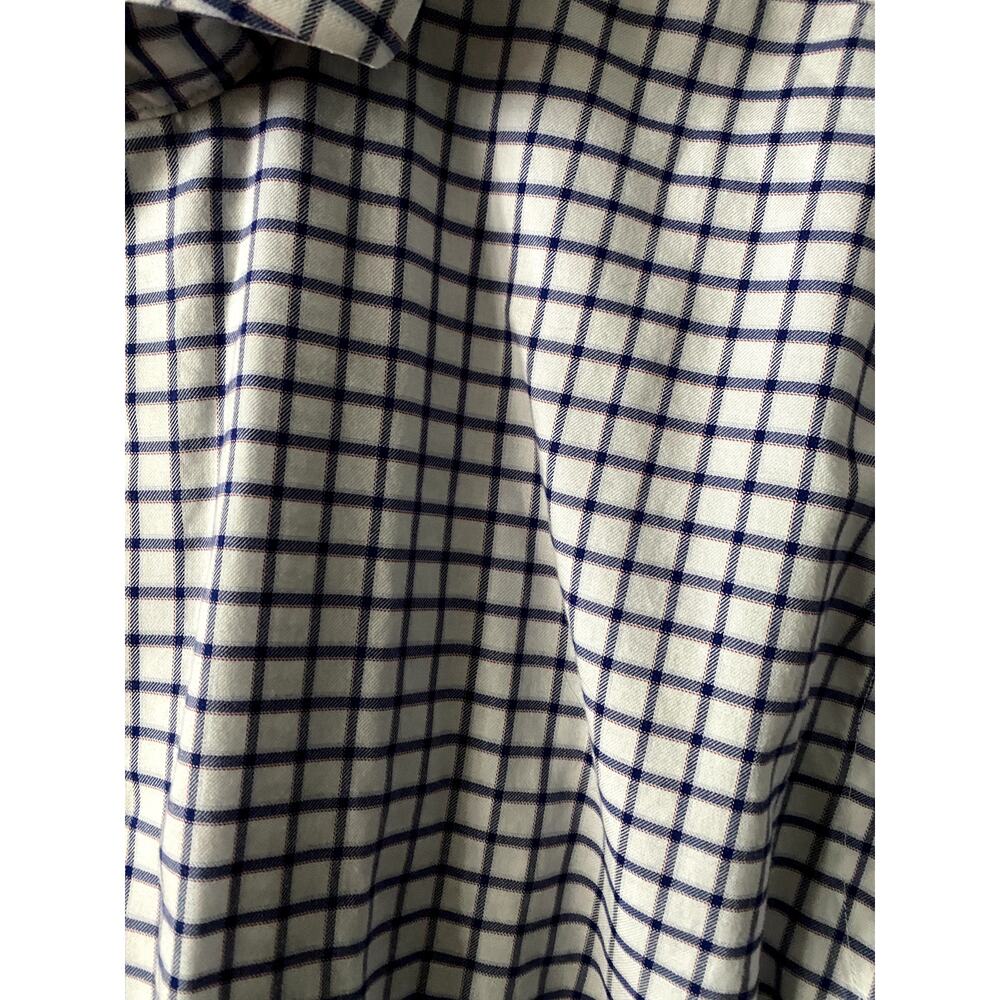 Tommy Hilfiger Big Fit Men's Button Down | 18.5 - Picture 3 of 5